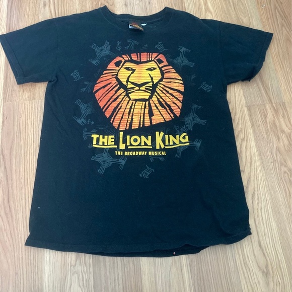 Lion King Broadway Shirt - Picture 1 of 3